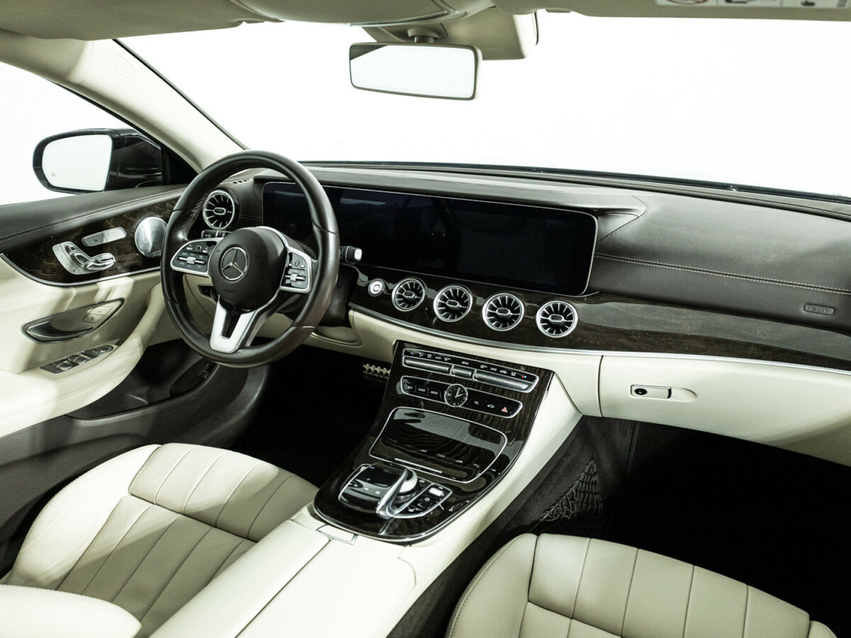 Mercedes-Benz E-Класс с пробегом — 2019 год. Фото: #8