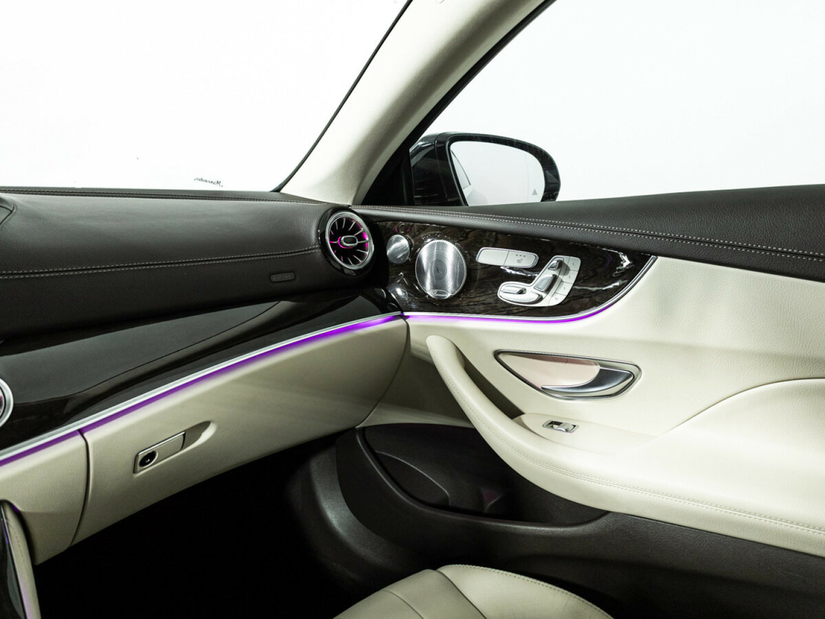 Mercedes-Benz E-Класс с пробегом — 2019 год. Фото: #16