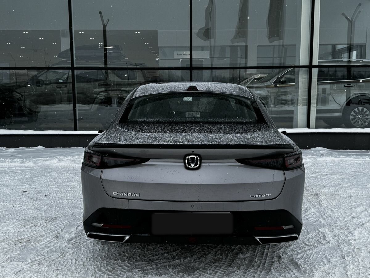 Changan Lamore с пробегом — 2023 год. Фото: #10