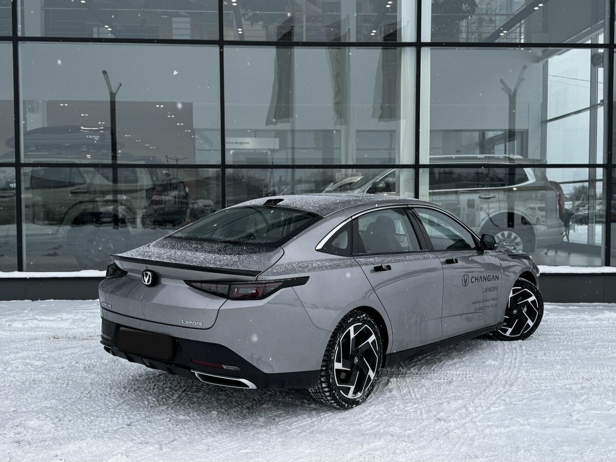 Changan Lamore с пробегом — 2023 год. Фото: #11