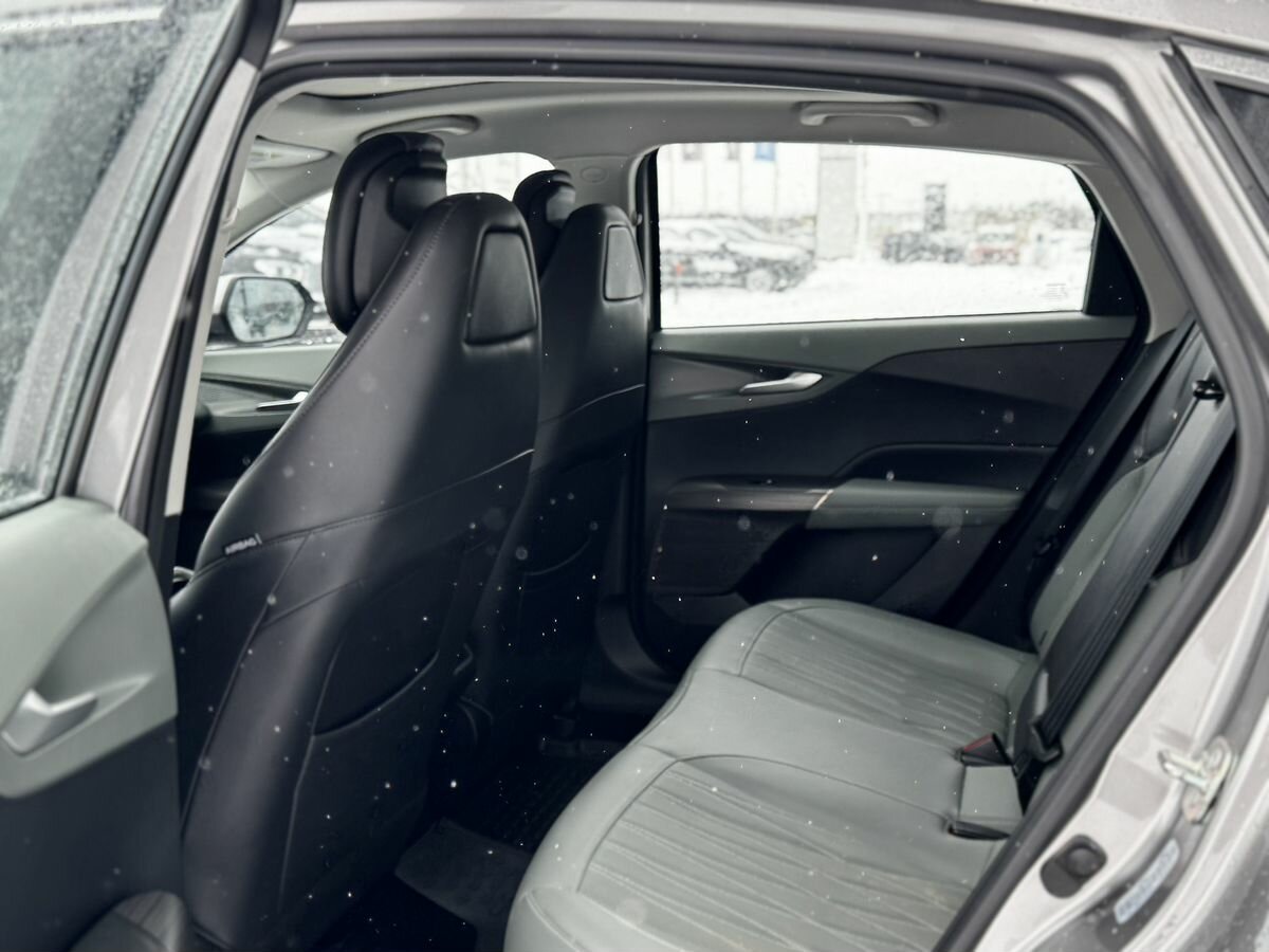 Changan Lamore с пробегом — 2023 год. Фото: #15