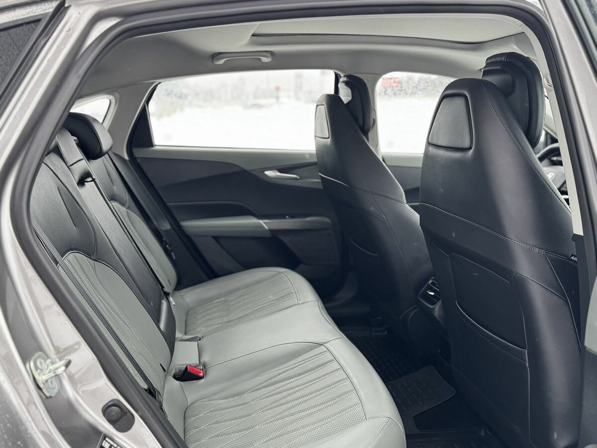 Changan Lamore с пробегом — 2023 год. Фото: #17