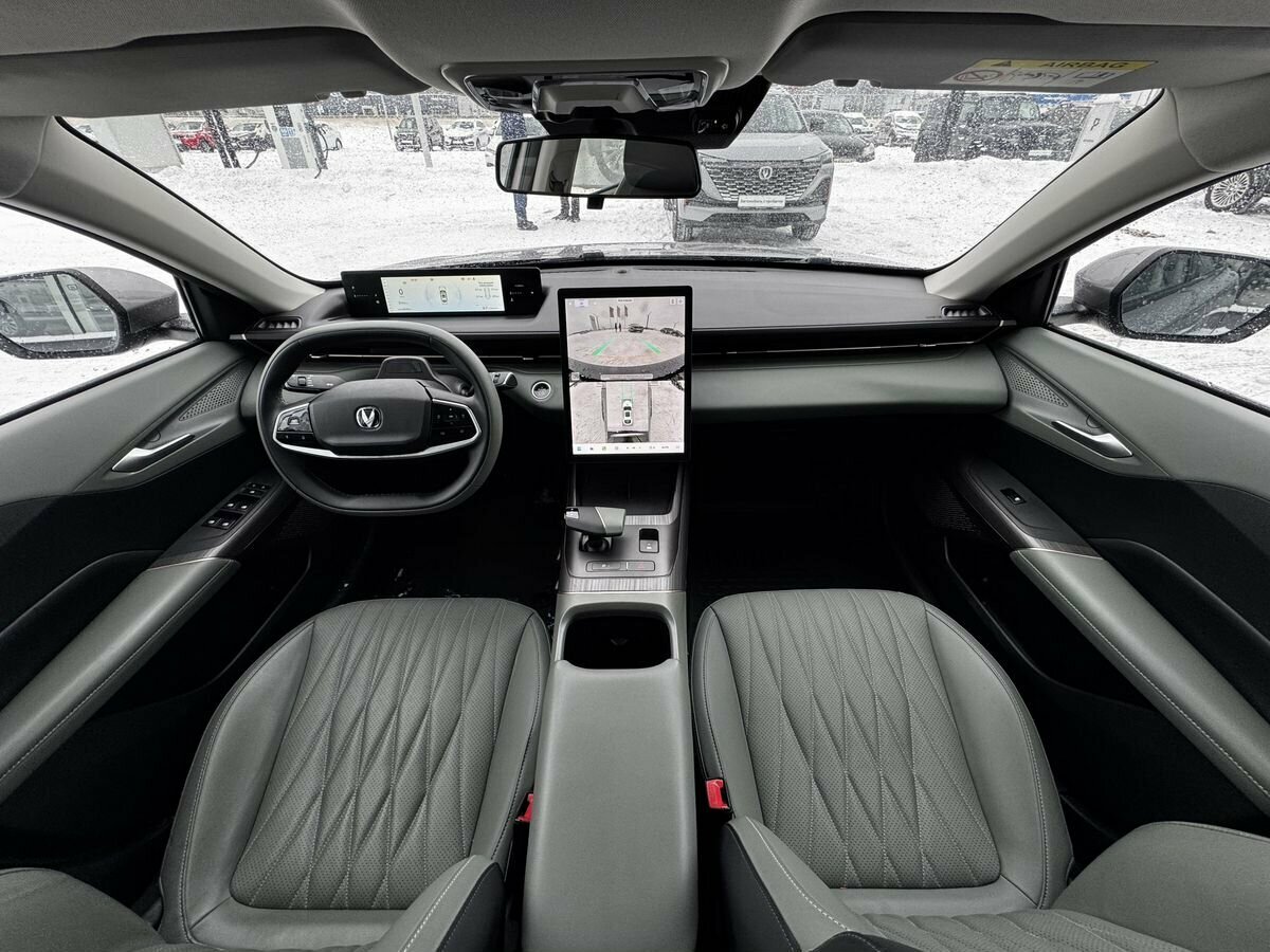 Changan Lamore с пробегом — 2023 год. Фото: #20