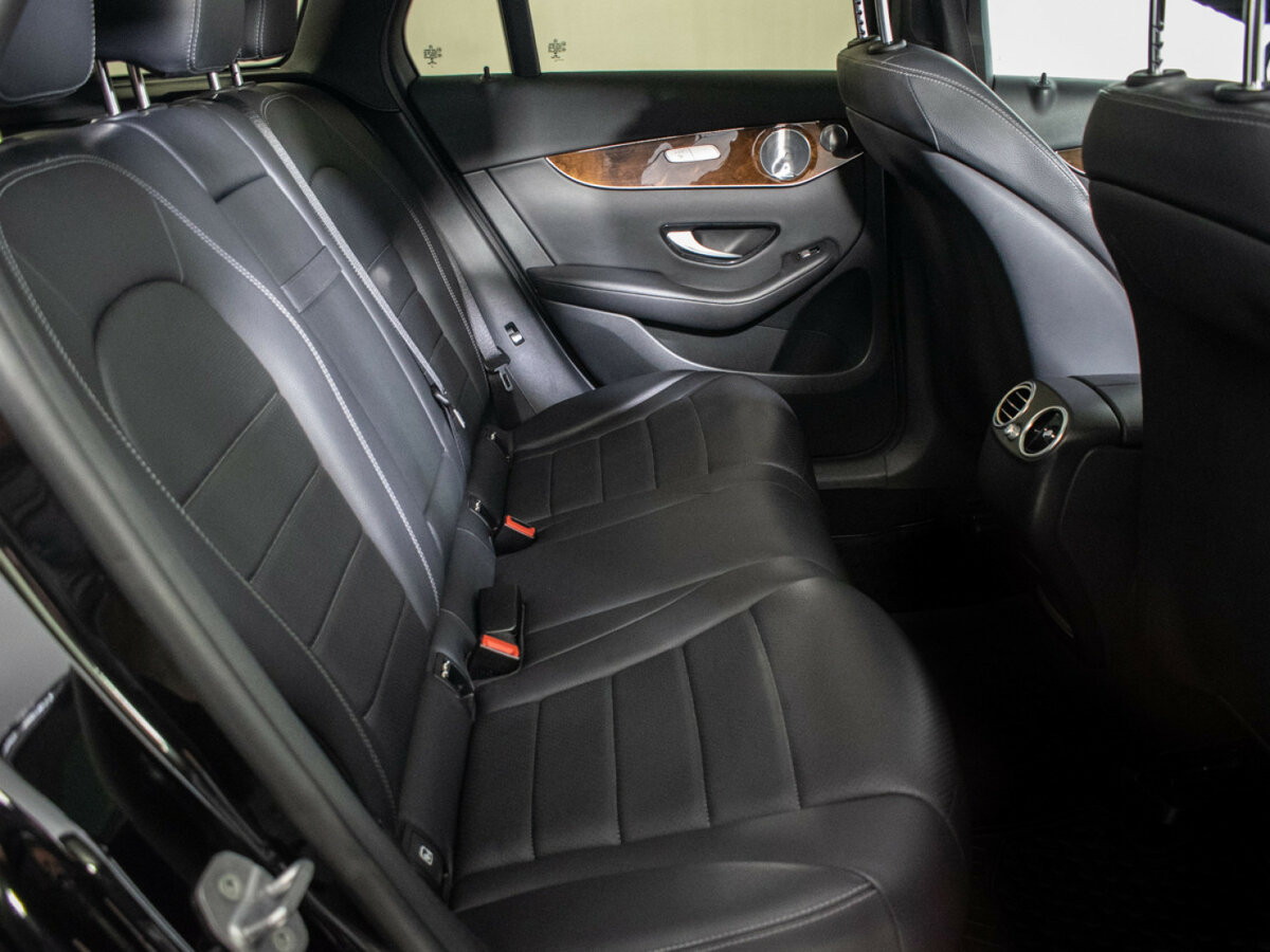 Mercedes-Benz GLC с пробегом — 2017 год. Фото: #8