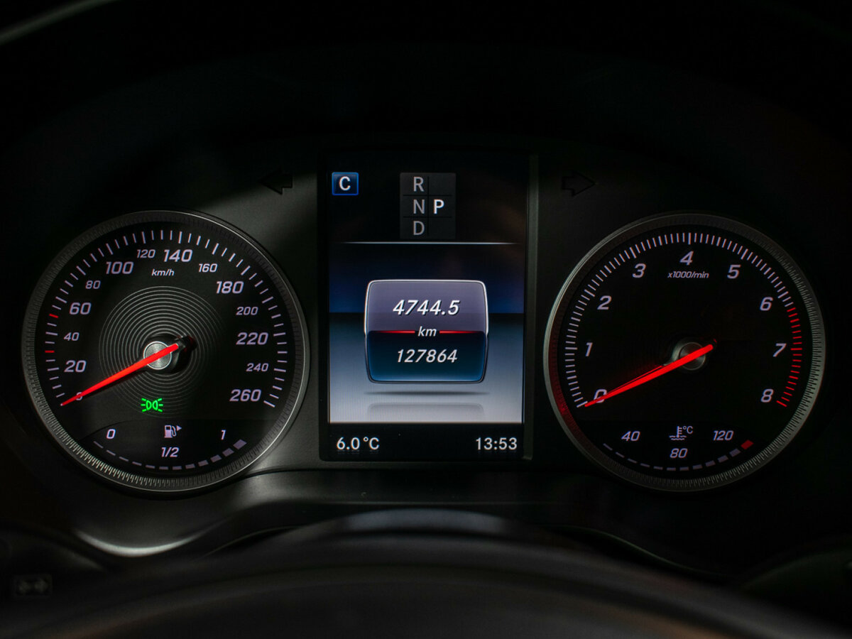 Mercedes-Benz GLC с пробегом — 2017 год. Фото: #12