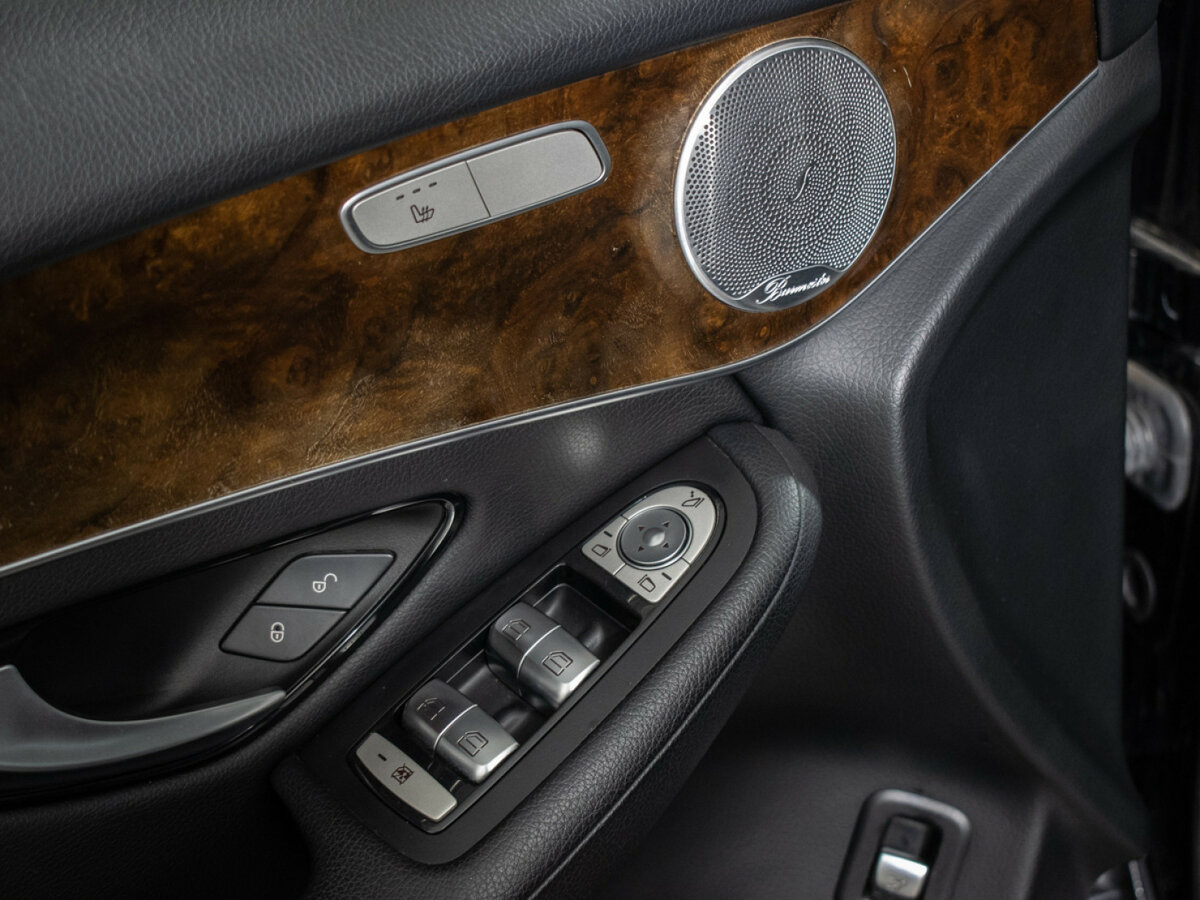 Mercedes-Benz GLC с пробегом — 2017 год. Фото: #16