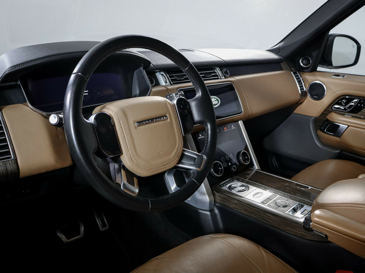 Land Rover Range Rover с пробегом — 2019 год. Фото: #12