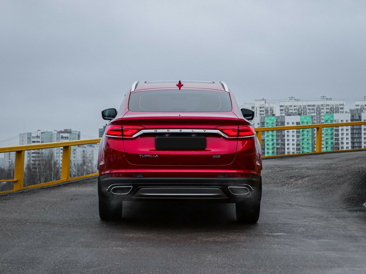 Geely Tugella с пробегом — 2021 год. Фото: #3