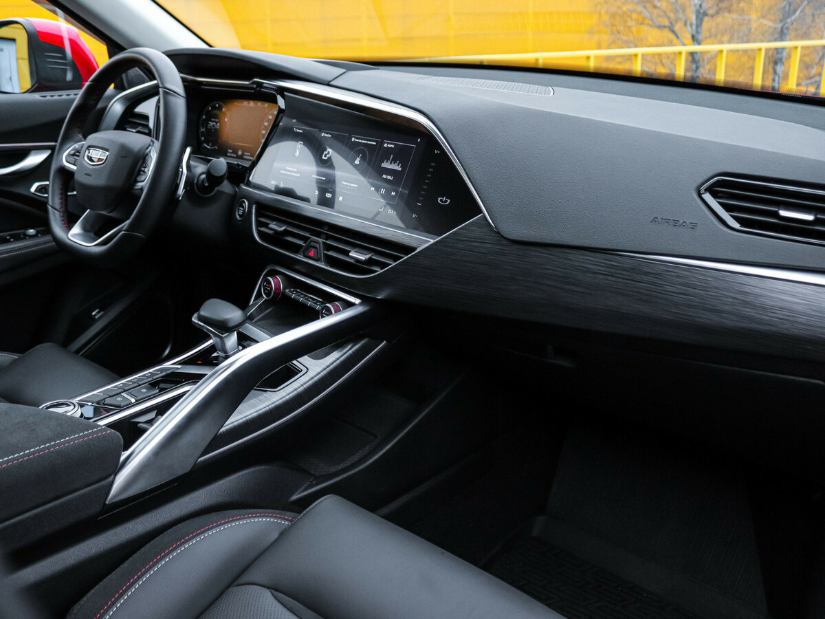 Geely Tugella с пробегом — 2021 год. Фото: #6