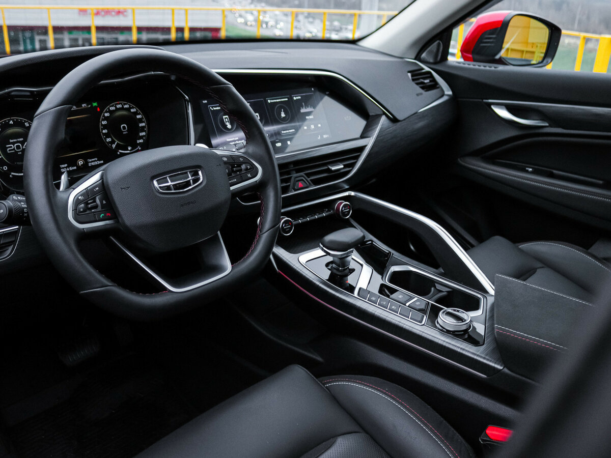 Geely Tugella с пробегом — 2021 год. Фото: #11