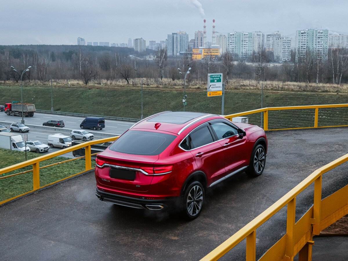 Geely Tugella с пробегом — 2021 год. Фото: #15
