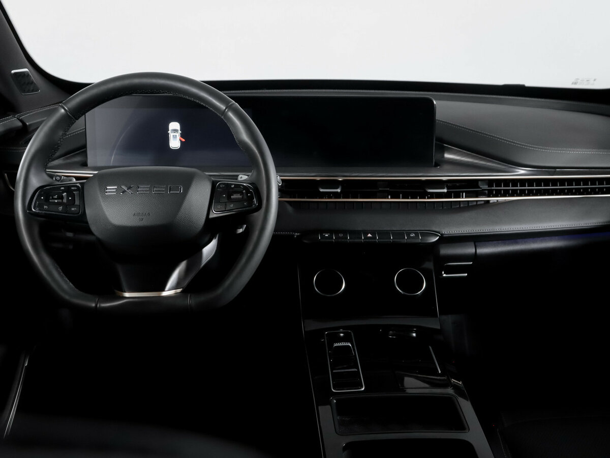 EXEED LX с пробегом — 2024 год. Фото: #11