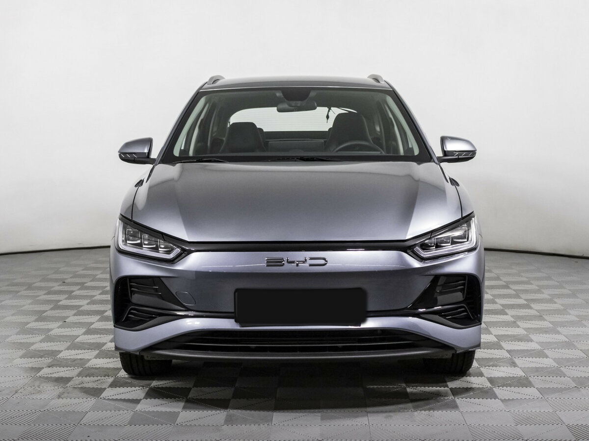 BYD E2 с пробегом — 2023 год. Фото: #1