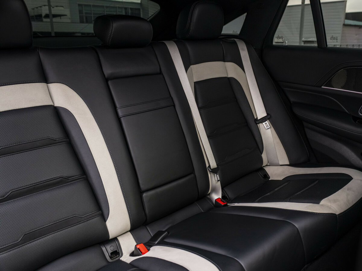 Mercedes-Benz GLE Coupe AMG с пробегом — 2021 год. Фото: #14