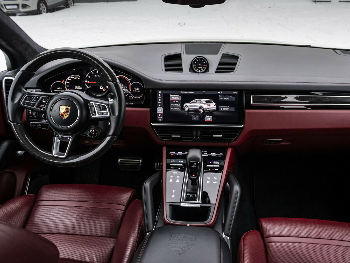 Porsche Cayenne с пробегом — 2018 год. Фото: #11