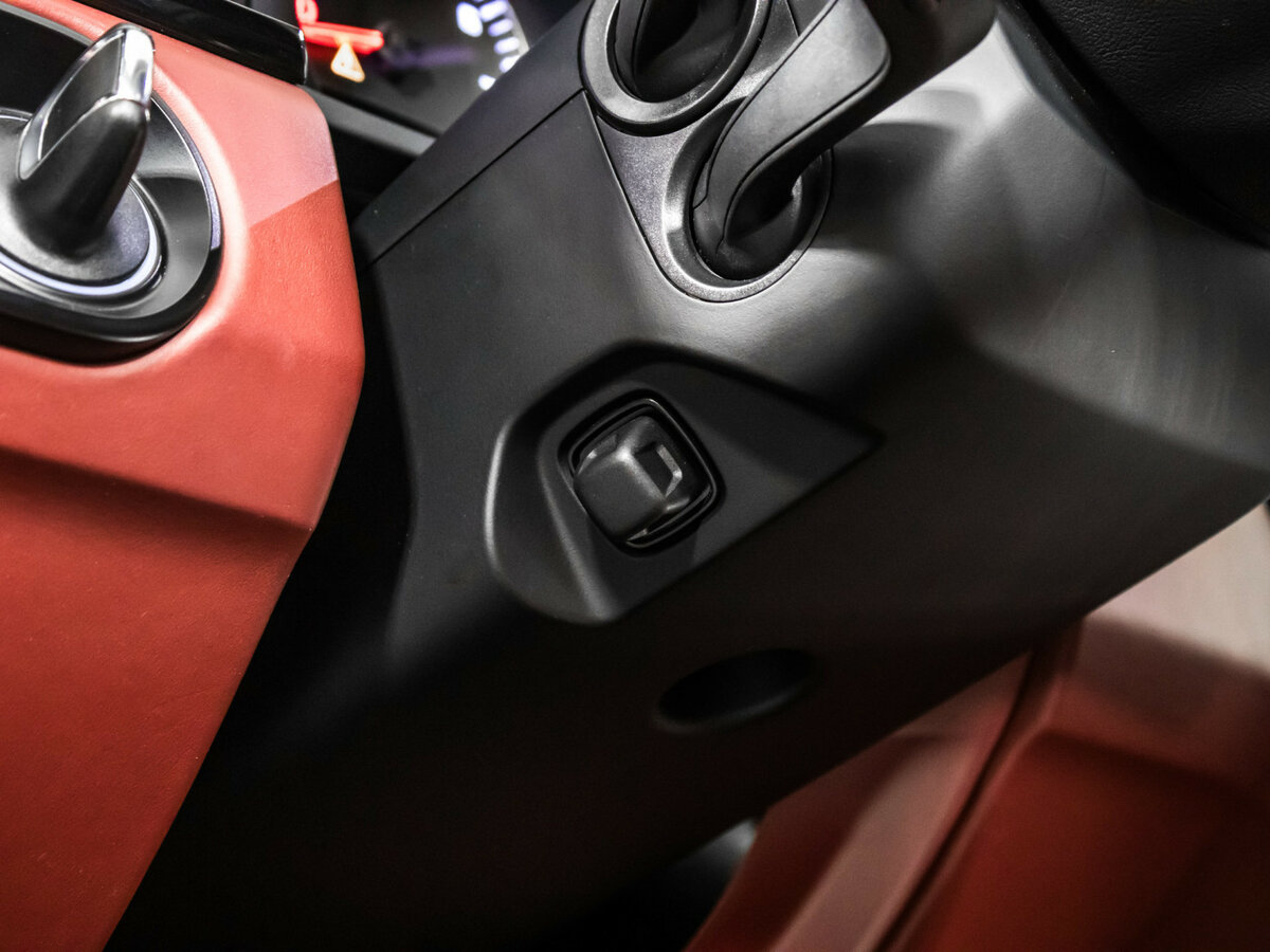 Porsche Cayenne с пробегом — 2018 год. Фото: #22