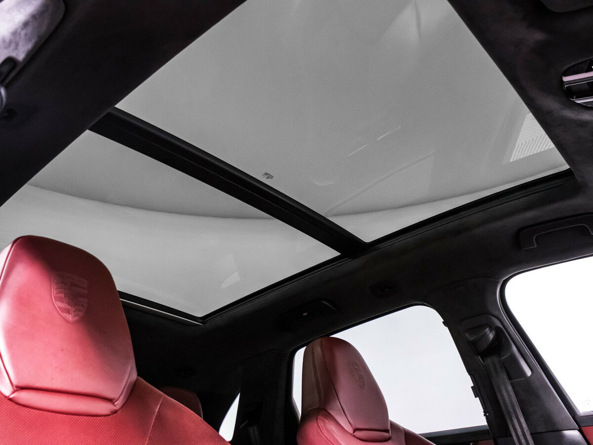 Porsche Cayenne с пробегом — 2018 год. Фото: #23