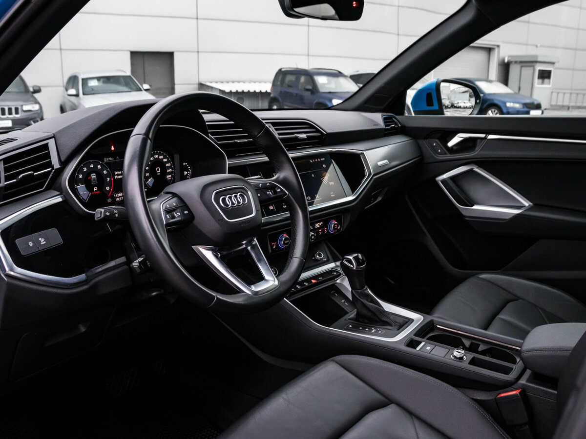 Audi Q3 с пробегом — 2023 год. Фото: #10