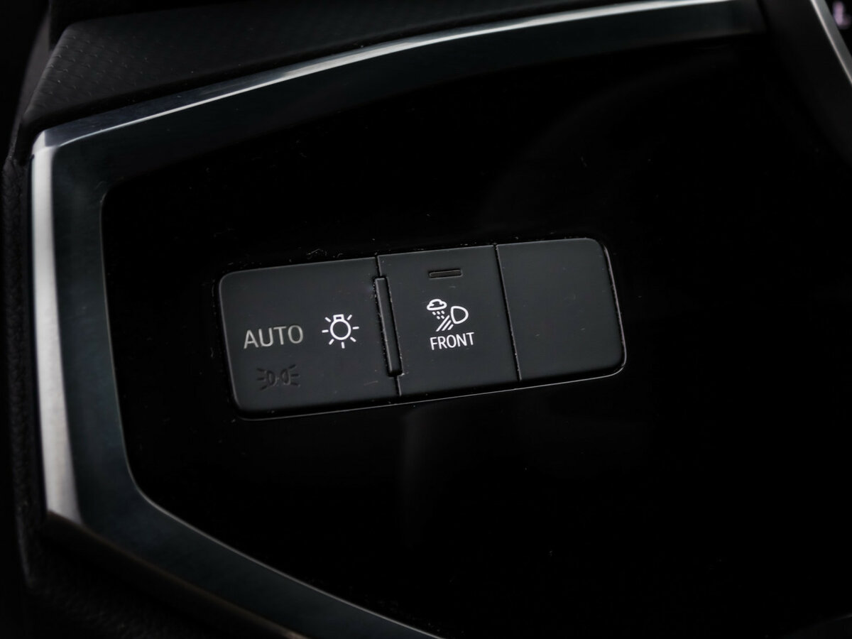 Audi Q3 с пробегом — 2023 год. Фото: #17