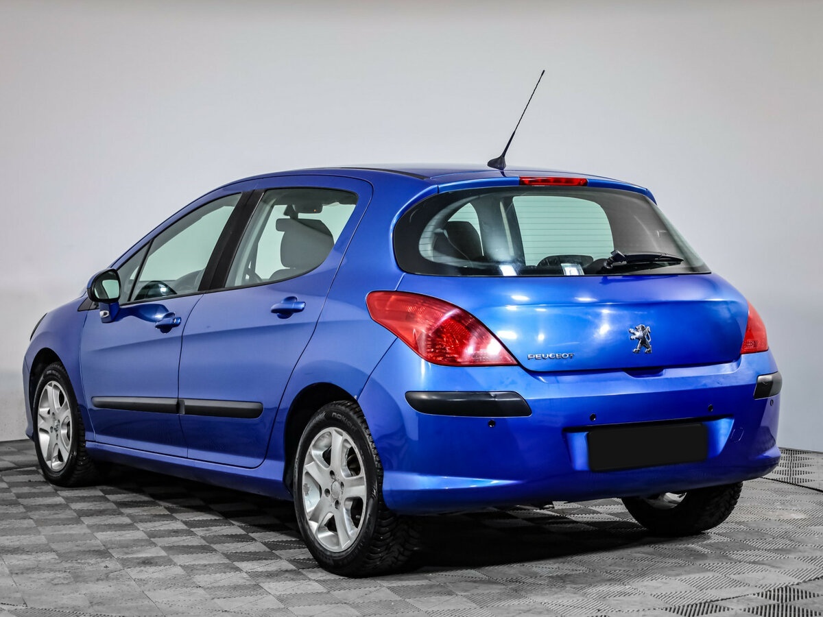 Peugeot 308 с пробегом — 2008 год. Фото: #5