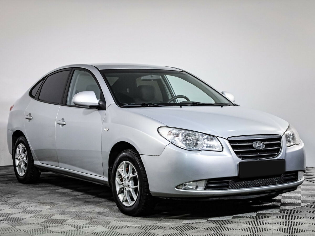 Hyundai Elantra с пробегом — 2008 год. Фото: #2