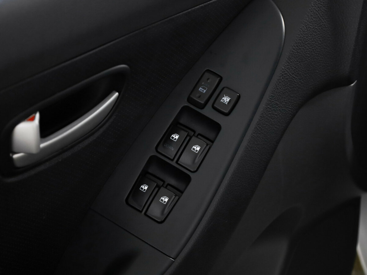 Hyundai Elantra с пробегом — 2008 год. Фото: #10