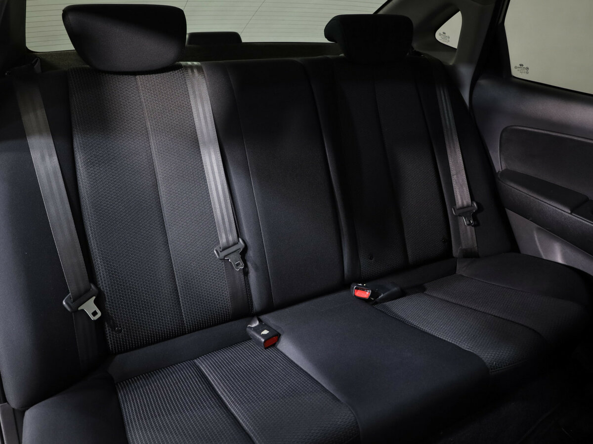 Hyundai Elantra с пробегом — 2008 год. Фото: #16