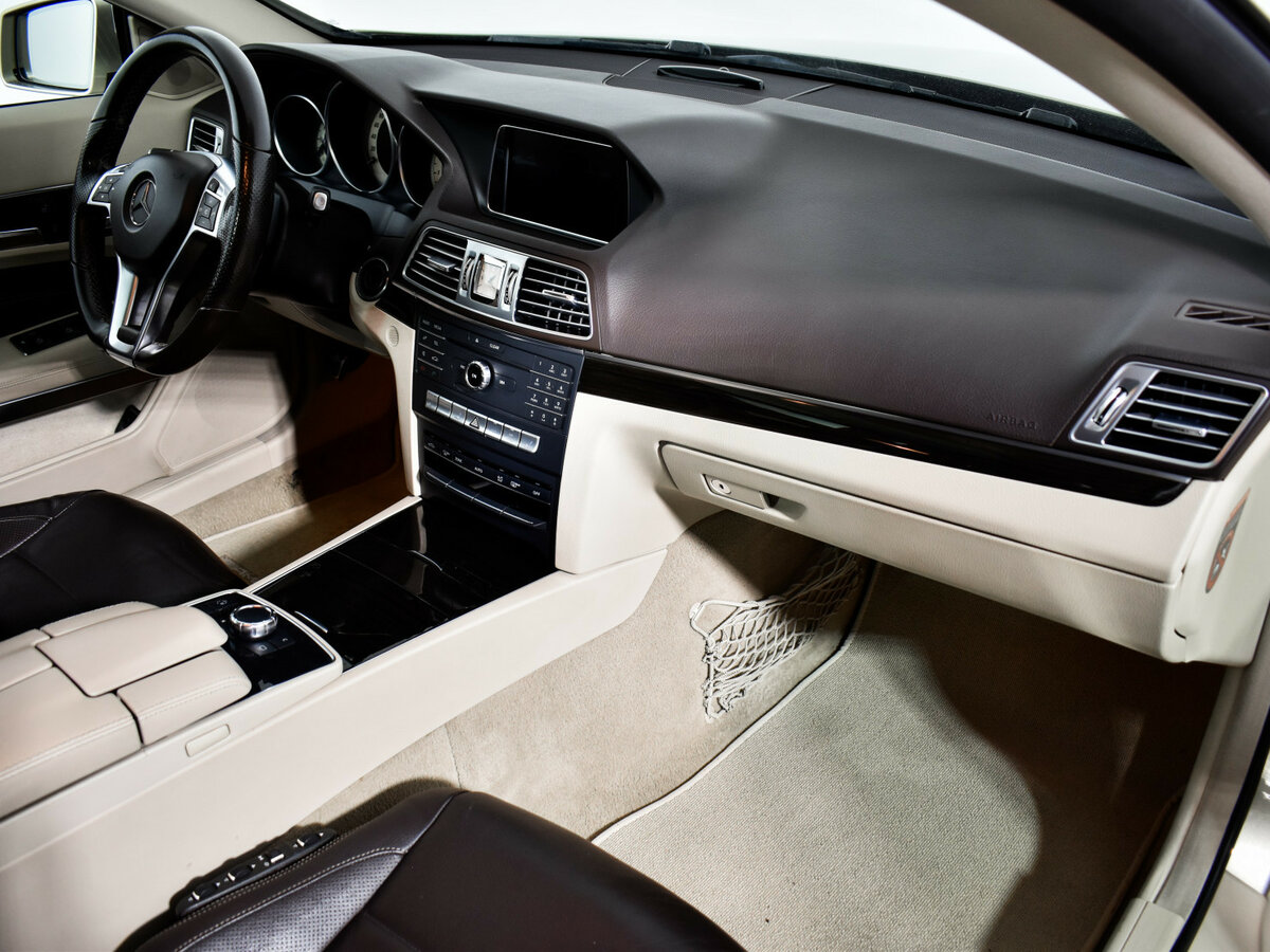 Mercedes-Benz E-Класс с пробегом — 2016 год. Фото: #11