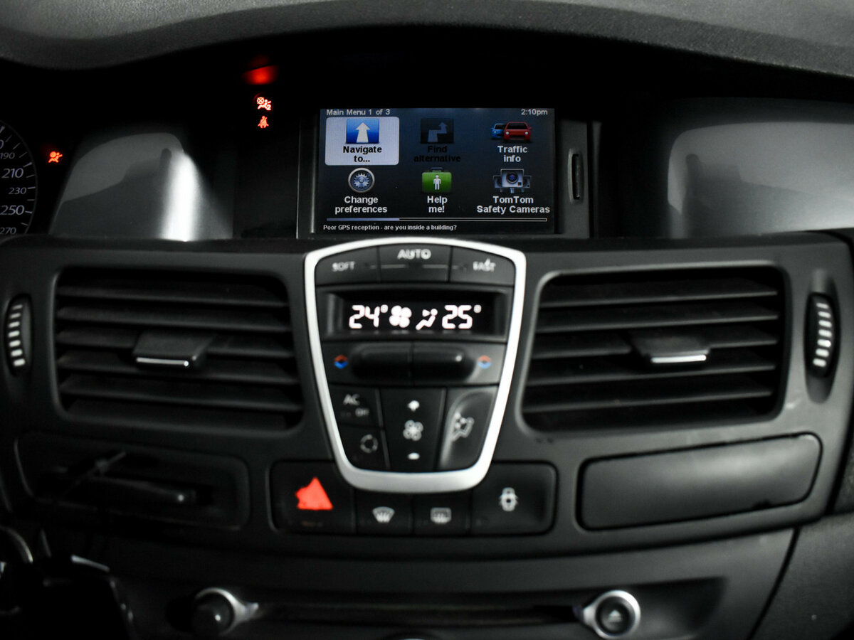 Renault Laguna с пробегом — 2009 год. Фото: #12