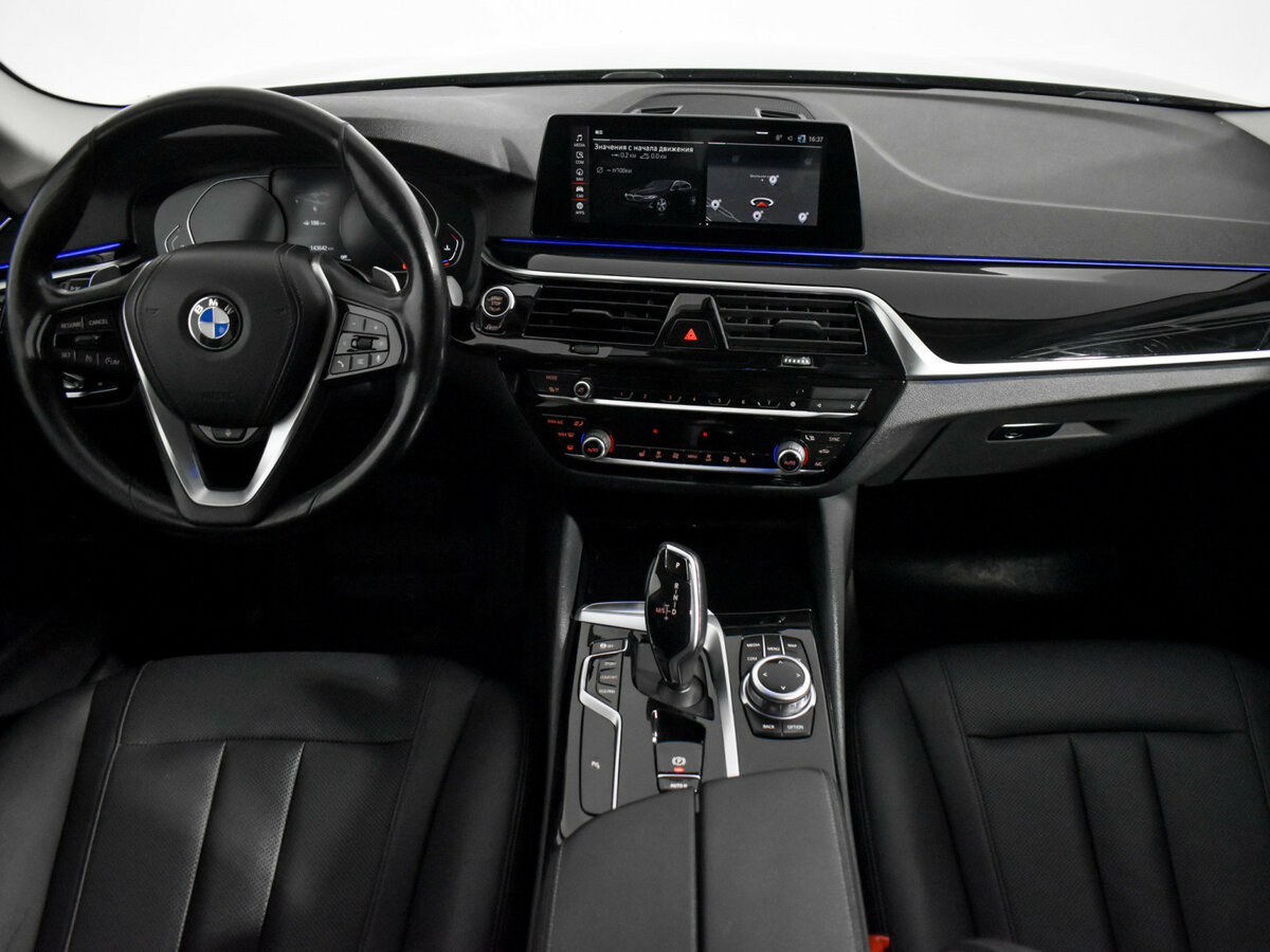 BMW 5 серии с пробегом — 2020 год. Фото: #12