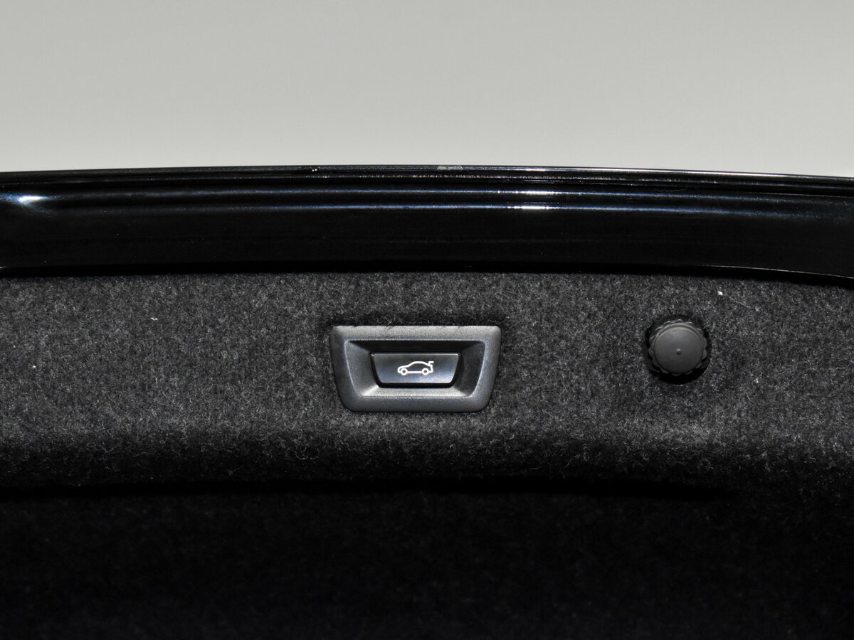 BMW 5 серии с пробегом — 2020 год. Фото: #17