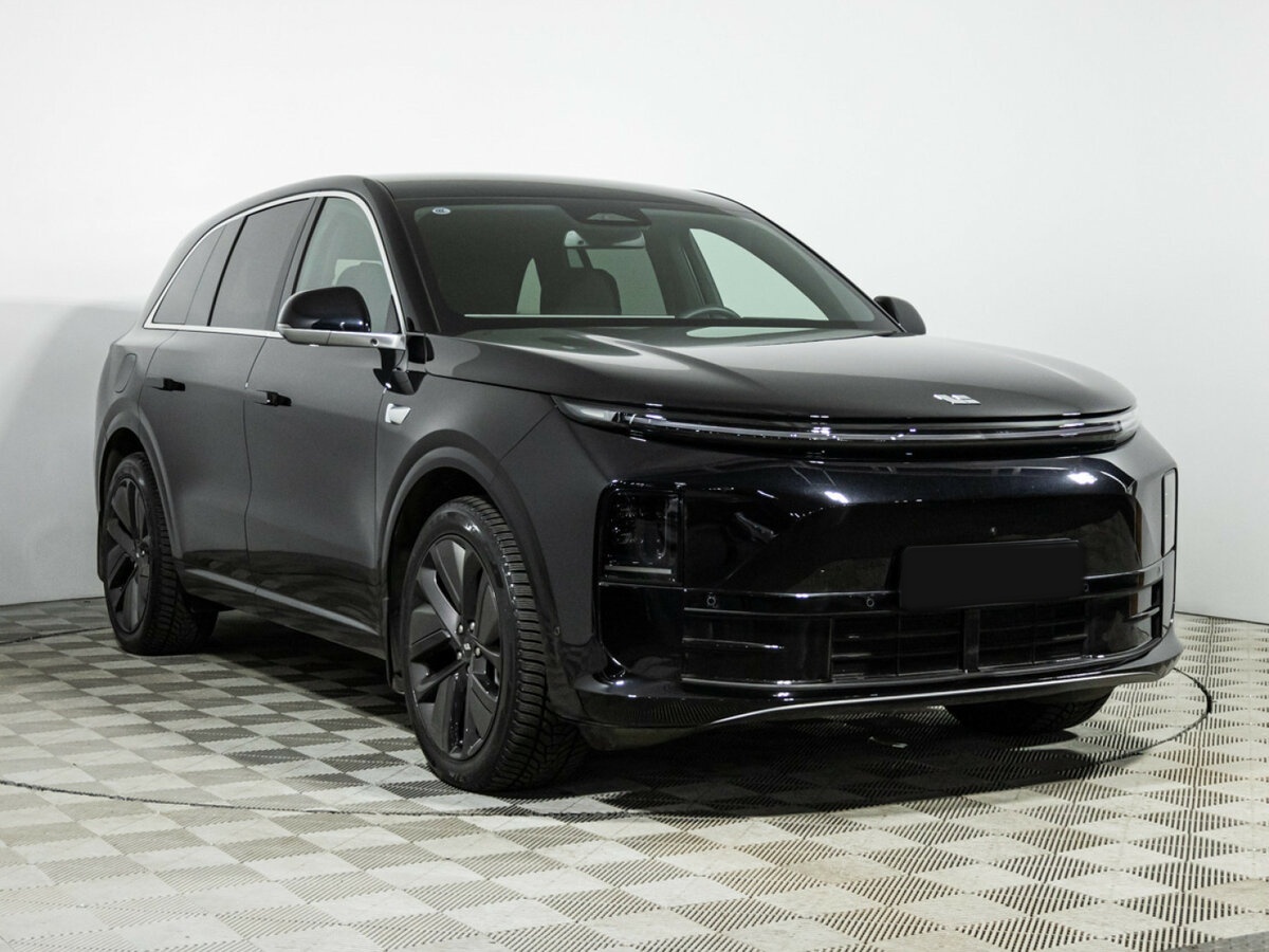 Li Auto (Lixiang) L6 с пробегом — 2024 год. Фото: #2