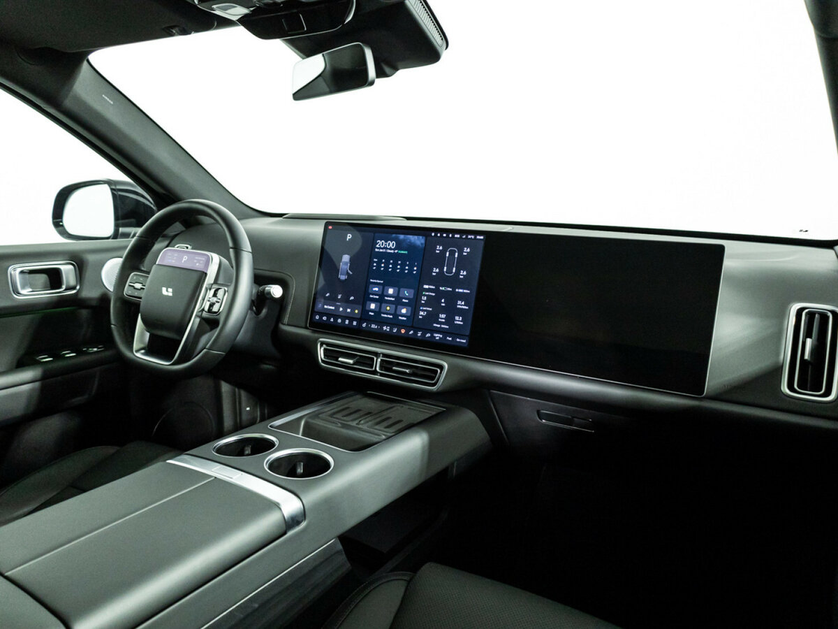 Li Auto (Lixiang) L6 с пробегом — 2024 год. Фото: #6