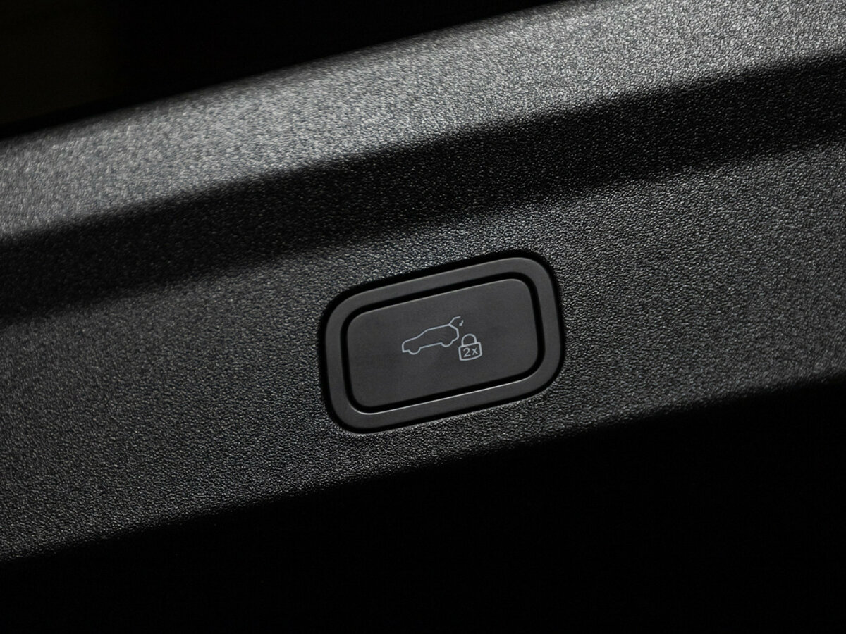 Li Auto (Lixiang) L6 с пробегом — 2024 год. Фото: #24