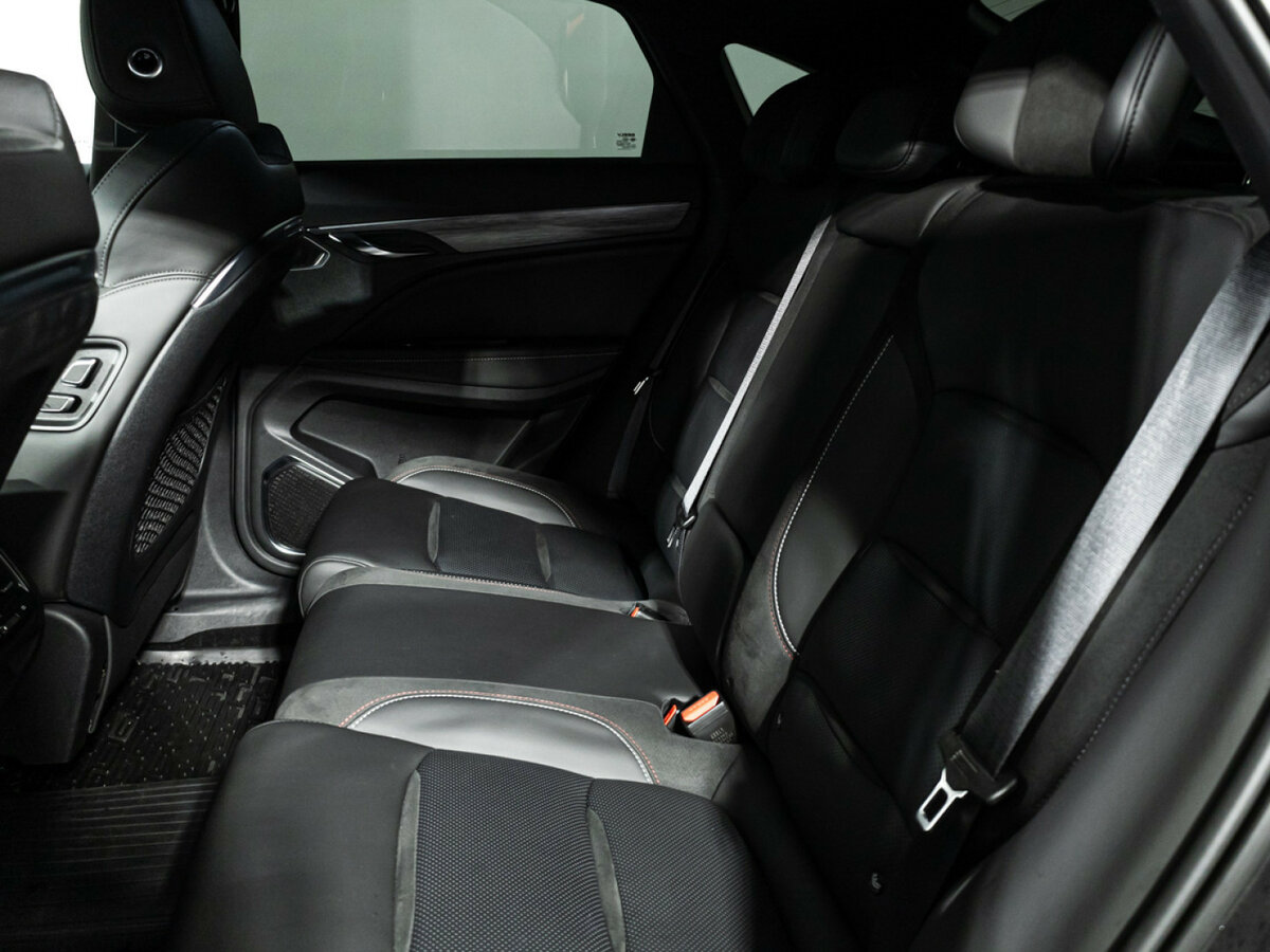 Geely Tugella с пробегом — 2023 год. Фото: #9