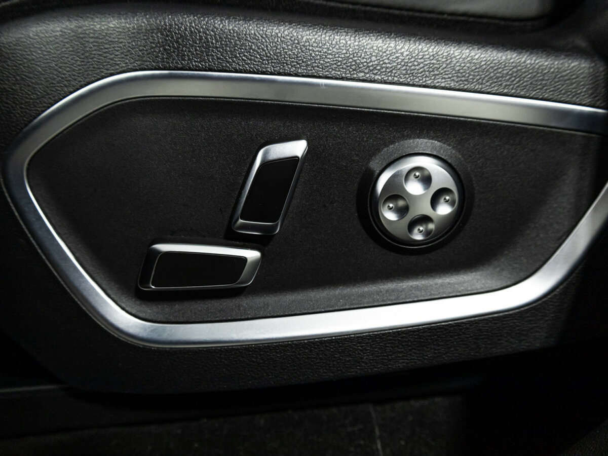 Geely Tugella с пробегом — 2023 год. Фото: #14