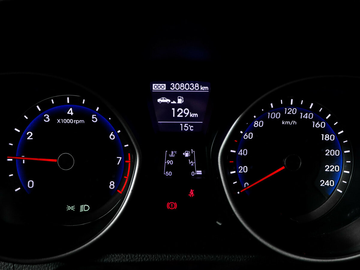 Hyundai i30 с пробегом — 2012 год. Фото: #7