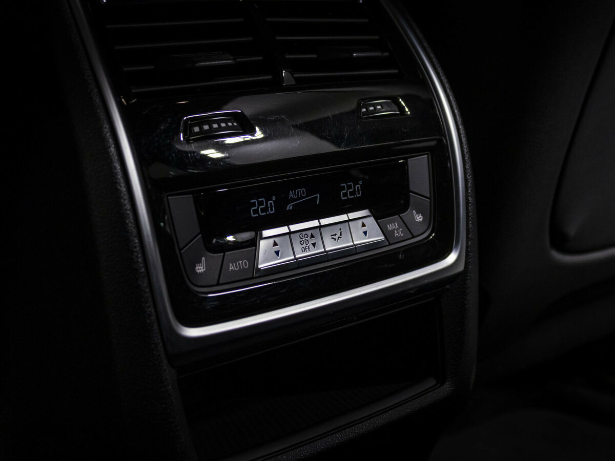 BMW X7 с пробегом — 2022 год. Фото: #20