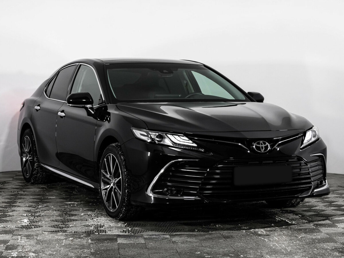 Toyota Camry с пробегом — 2023 год. Фото: #4