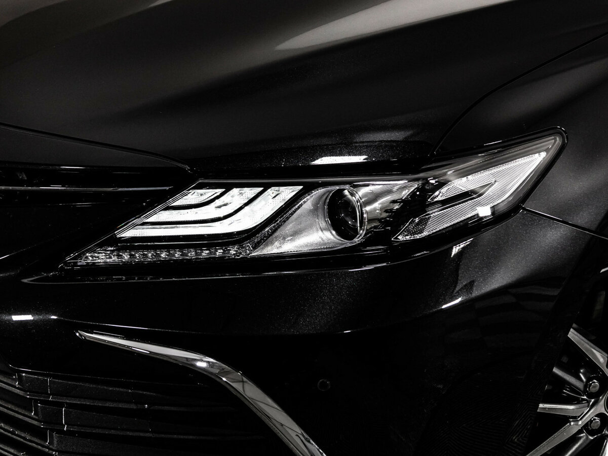 Toyota Camry с пробегом — 2023 год. Фото: #8