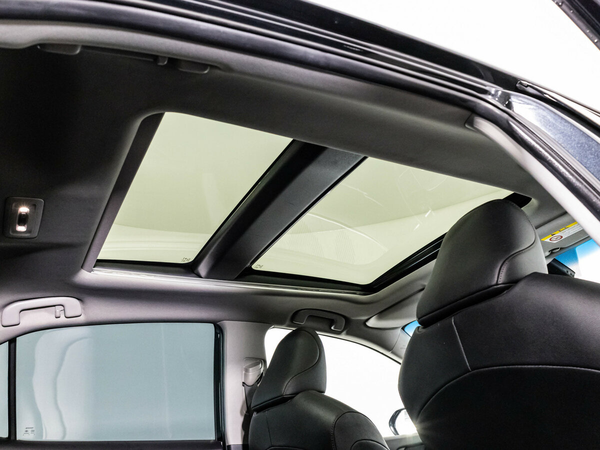 Toyota Camry с пробегом — 2023 год. Фото: #26