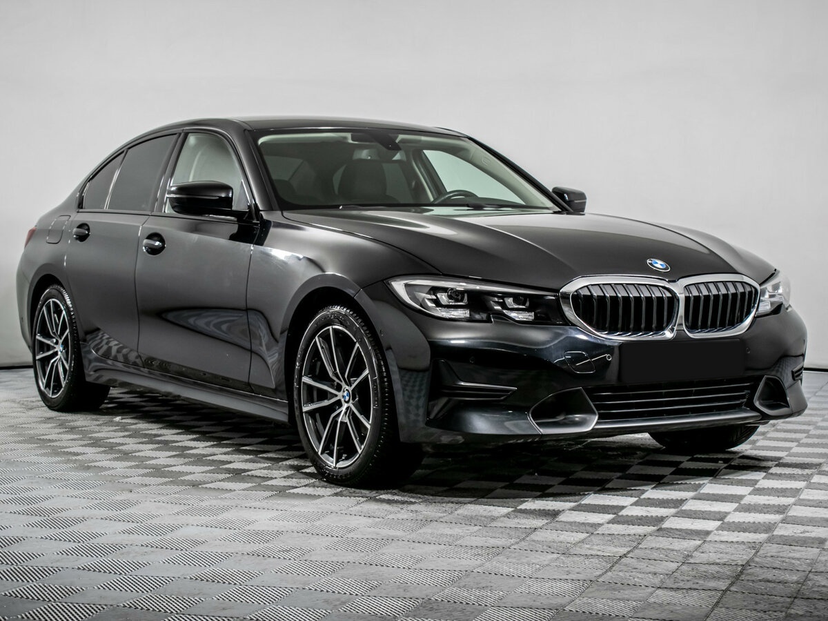 BMW 3 серии с пробегом — 2021 год. Фото: #2