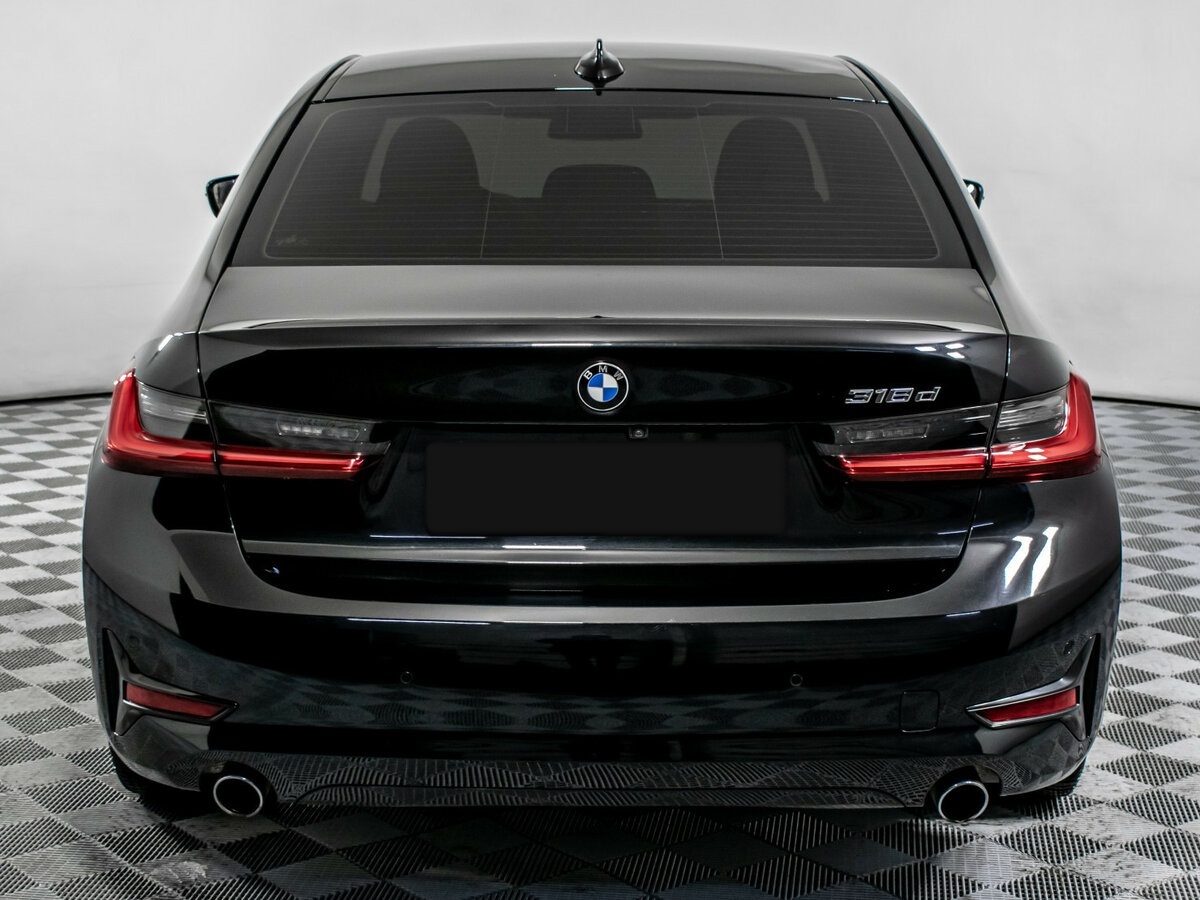 BMW 3 серии с пробегом — 2021 год. Фото: #4