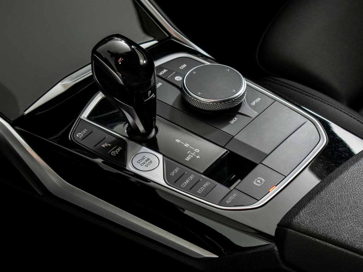 BMW 3 серии с пробегом — 2021 год. Фото: #13