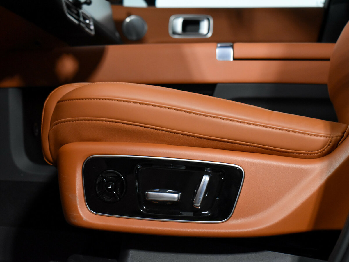 Li Auto (Lixiang) L9 с пробегом — 2023 год. Фото: #7