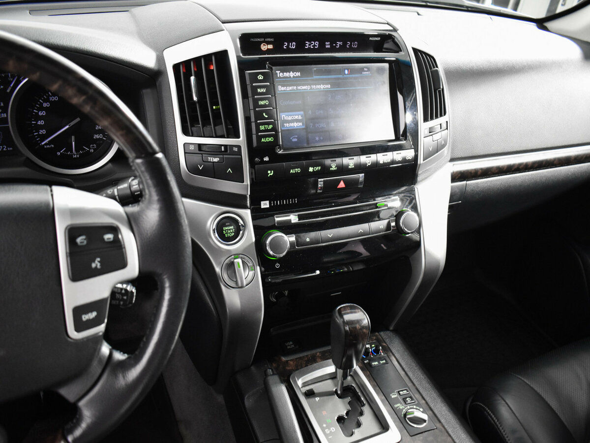 Toyota Land Cruiser с пробегом — 2013 год. Фото: #17