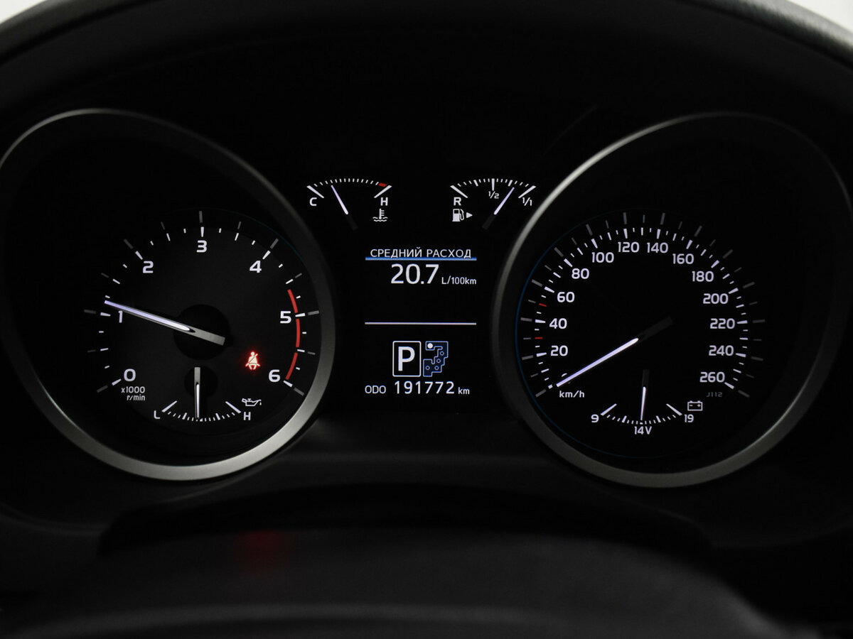 Toyota Land Cruiser с пробегом — 2013 год. Фото: #22