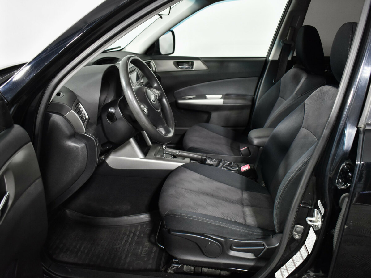 Subaru Forester с пробегом — 2008 год. Фото: #9