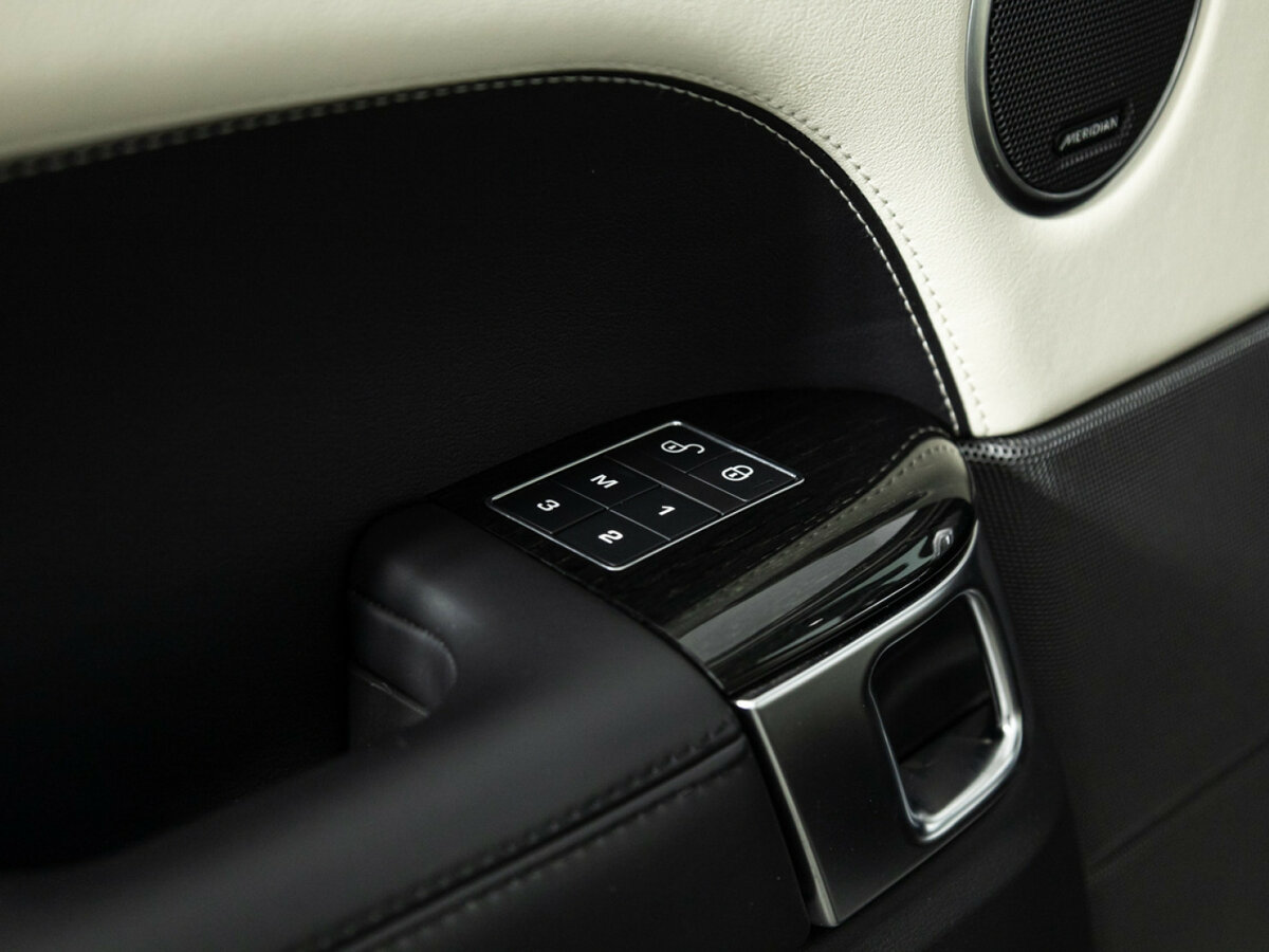 Land Rover Range Rover Sport с пробегом — 2018 год. Фото: #14