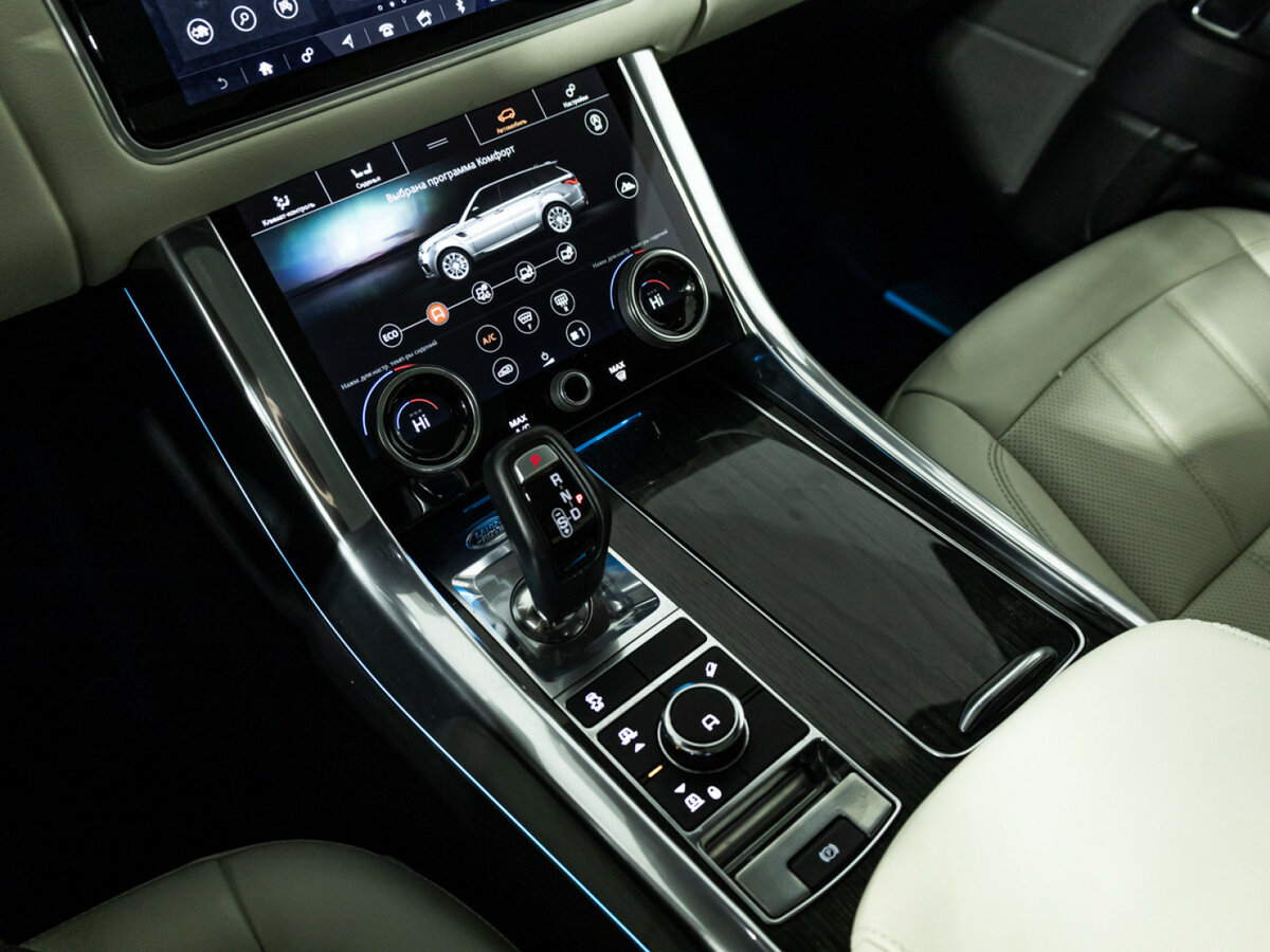 Land Rover Range Rover Sport с пробегом — 2018 год. Фото: #18